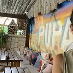 Pupa Alacati Butik * Кешме
