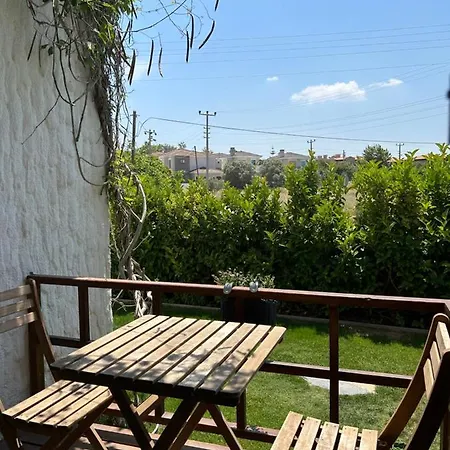 Pupa Alacati Butik *