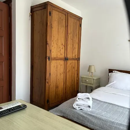 Pupa Alacati Butik Кешме