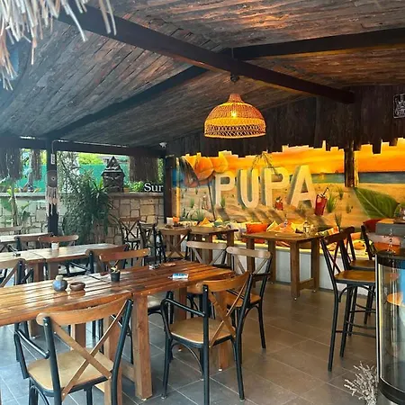 Pupa Alaçatı Butik Otel