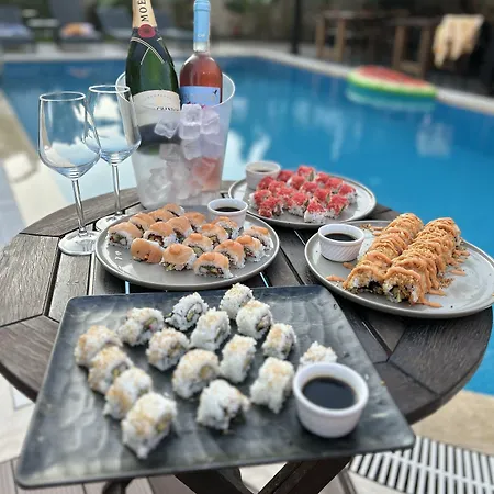 Pupa Alaçatı Butik Otel