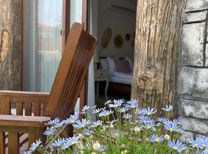 Pupa Alacati Butik Hotel