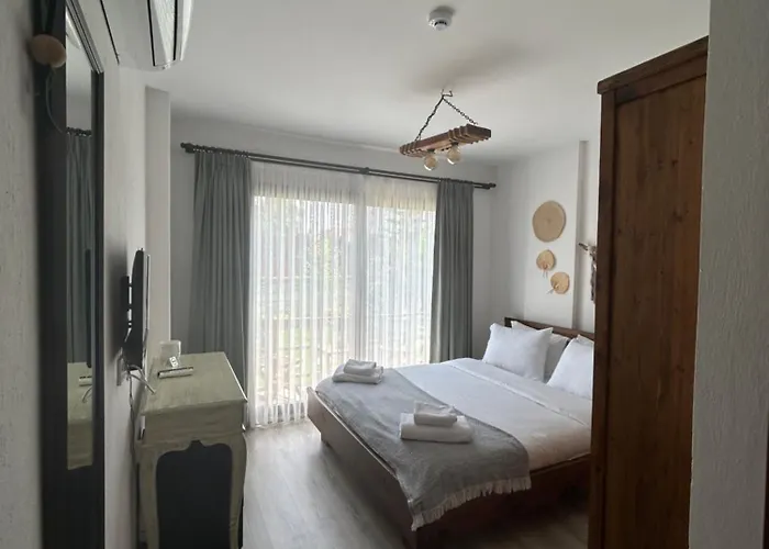 Pupa Alacati Butik *